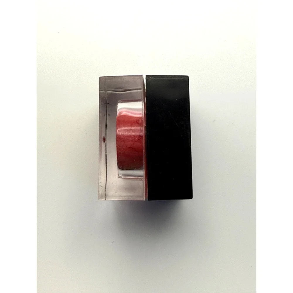 NYX chrome eyeshadow
